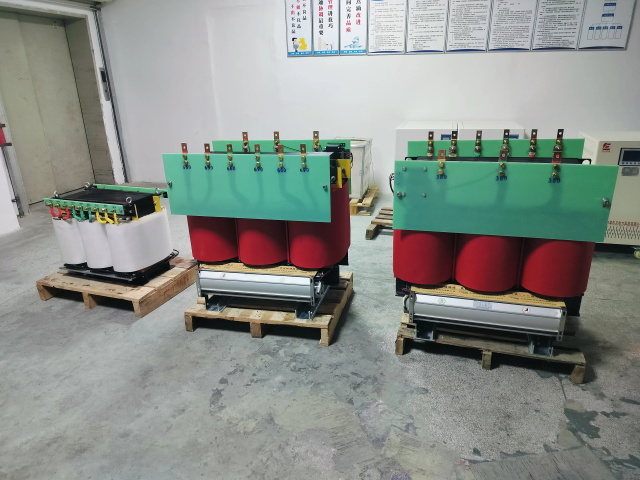 堆龙德庆KS11-1000KVA矿用变压器
